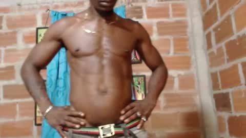 Snapshot of elmiltonnjakee chatting on June 11, 2:53 am elmiltonnjakee online show from June 11, 2:53 am