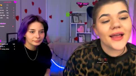 Elmi online show from February 17, 1:42 pm