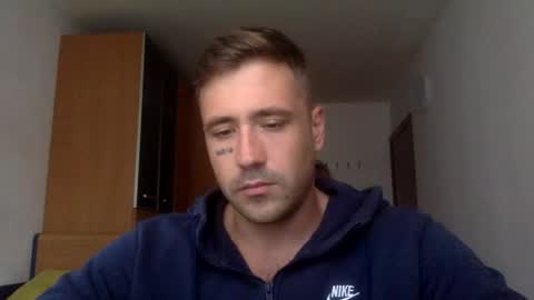 Namelezz elnamelez online show from September 29, 5:18 pm