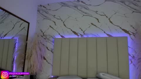 elody_rousse online show from October 15, 11:32 am