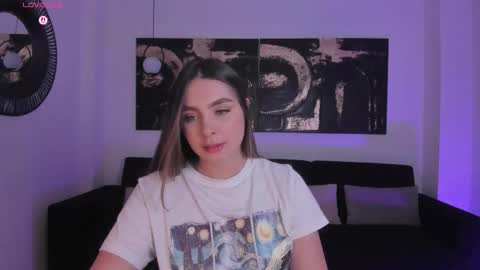 ELOISA OLIVERO online show from November 11, 7:58 pm