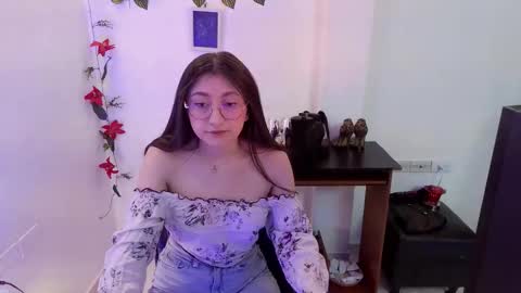 ela online show from September 29, 12:32 pm