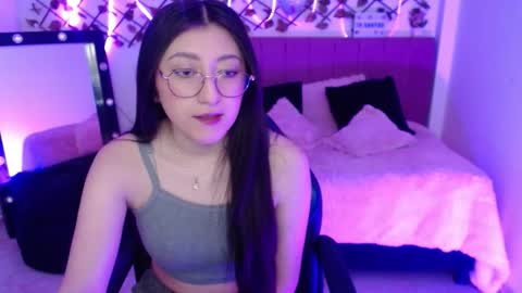 ela online show from October 6, 12:57 pm