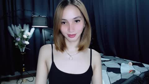 elora_charming online show from February 25, 9:53 am