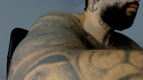 elosocazador online show from December 2, 1:05 pm