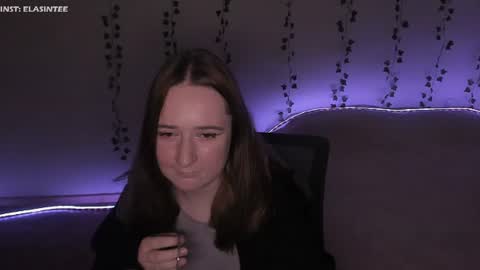 Ela give me a thumbs up if you like it  and this is important for the development of the account online show from June 20, 3:31 am