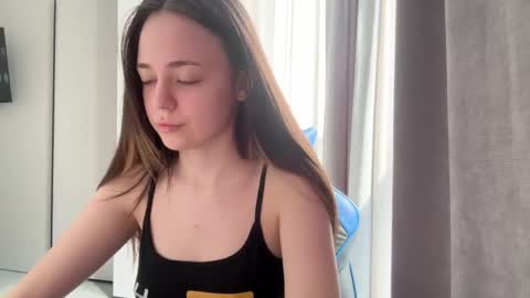 Milana online show from April 29, 9:02 am