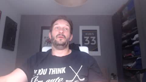Snapshot of elpiloto05 chatting on July 16, 6:52 am Elpiloto online show from July 16, 6:52 am