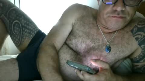 Snapshot of els288715 chatting on July 10, 1:54 am els288715 online show from July 10, 1:54 am