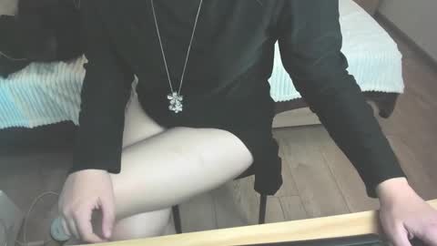 Elsa  online show from February 12, 4:54 am