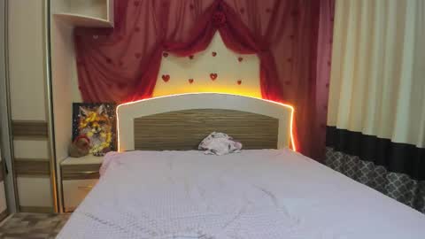 Snapshot of elsa_hot_here chatting on March 26, 5:02 am Elsa online show from March 26, 5:02 am