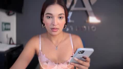  ELSA  online show from October 7, 8:17 pm