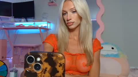 elsa_may online show from July 27, 1:56 am