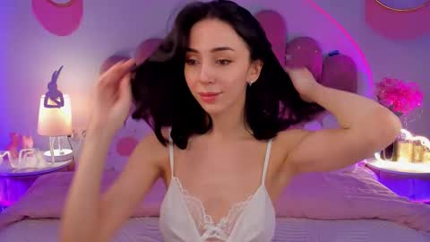 Michelle online show from February 1, 8:29 pm