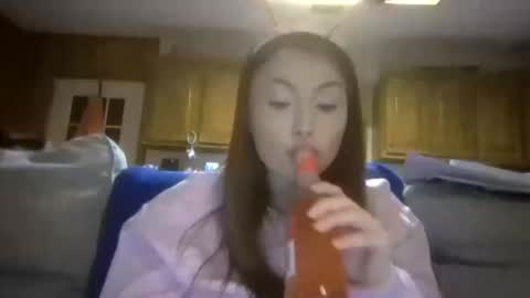 Elsie Rain online show from February 15, 2:19 am