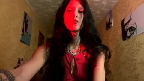 Evelyn online show from September 17, 5:36 pm