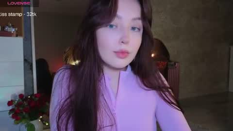 Snapshot of elusive_mia chatting on July 23, 8:07 pm Mia 3 online show from July 23, 8:07 pm