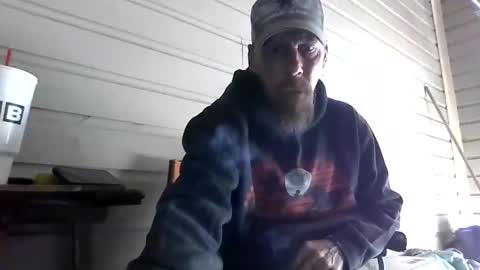 Snapshot of elwooood7 chatting on January 12, 6:13 pm elwooood7 online show from January 12, 6:13 pm