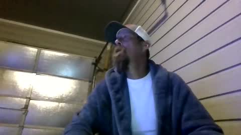 Snapshot of elwooood7 chatting on March 14, 11:48 am elwooood7 online show from March 14, 11:48 am