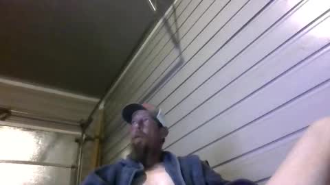 Snapshot of elwooood7 chatting on March 29, 1:22 pm elwooood7 online show from March 29, 1:22 pm