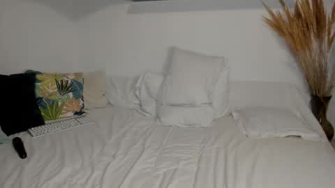 Elena online show from March 12, 4:18 am