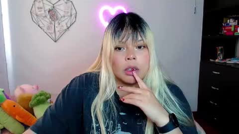 Ely online show from October 7, 7:11 pm