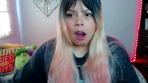 Ely online show from February 13, 5:42 pm