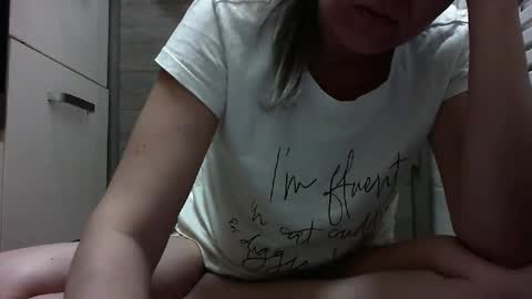 elyseblue online show from January 9, 3:55 pm