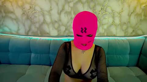 Snapshot of elyslunar_ chatting on November 28, 1:58 pm Call me Elis online show from November 28, 1:58 pm