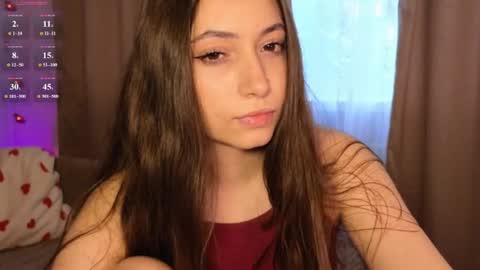 Snapshot of em1liaa chatting on July 8, 3:49 pm Emilia online show from July 8, 3:49 pm