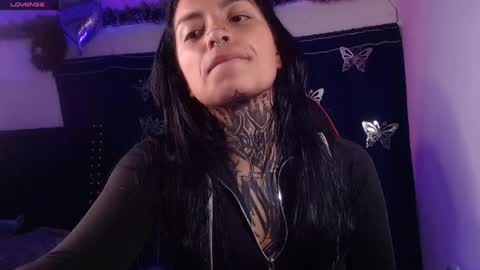 ema_ploxx online show from April 12, 1:32 am