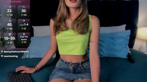 Ema online show from April 23, 9:28 pm