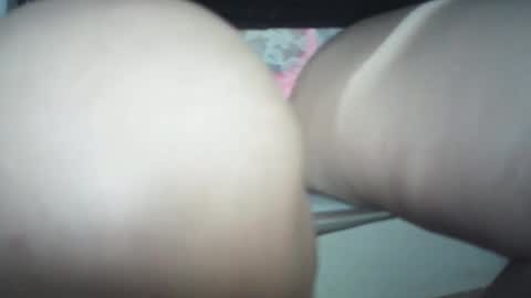 emailisa online show from April 3, 10:30 pm