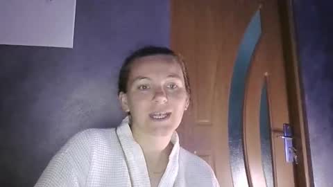 emanuel_berta online show from June 10, 8:41 pm