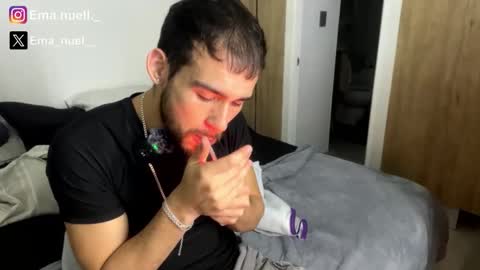 emanuell___ online show from April 25, 12:13 am