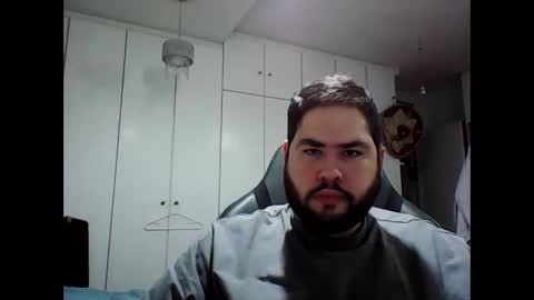 Snapshot of embarrassed_str8_3incher chatting on September 21, 1:40 am embarrassed_str8_3incher online show from September 21, 1:40 am