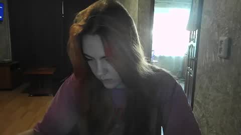 ember__fox online show from June 18, 11:03 am