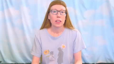 Snapshot of ember_starleena chatting on June 10, 3:00 pm Ember Starleena online show from June 10, 3:00 pm