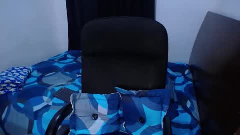 Ember and Wanda online show from January 28, 9:50 pm