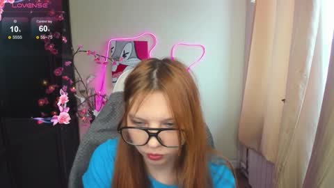 Snapshot of embervexen chatting on February 8, 4:16 am Ember online show from February 8, 4:16 am