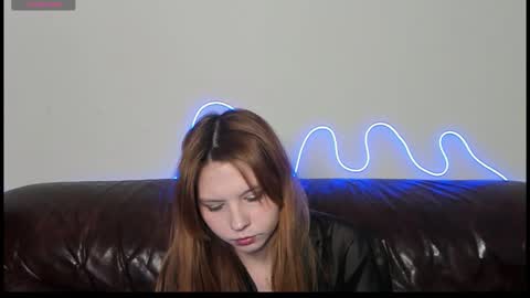 Snapshot of embervexen chatting on February 14, 7:27 am Ember online show from February 14, 7:27 am