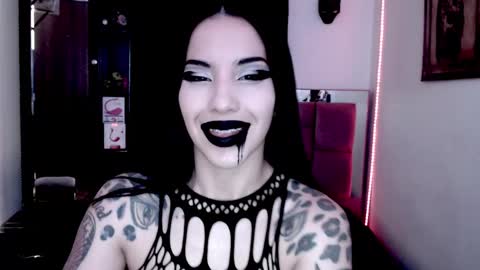 Emerald Black online show from December 20, 10:27 am