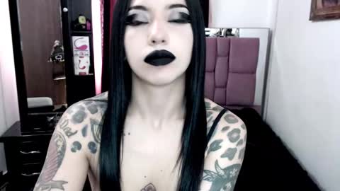 Emerald Black online show from January 28, 2:21 pm