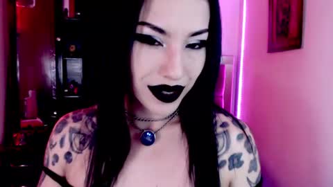 Emerald Black online show from July 7, 4:59 am