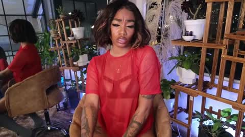 Snapshot of emely_brandon_ chatting on December 7, 3:04 am anyelii online show from December 7, 3:04 am