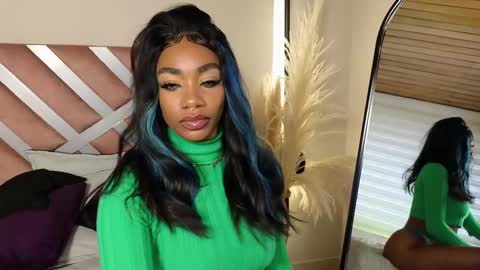 Snapshot of emely_brandon_ chatting on February 27, 7:04 pm anyelii online show from February 27, 7:04 pm