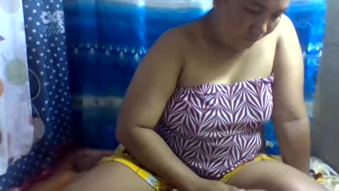 emelybloom123 online show from March 5, 12:27 am