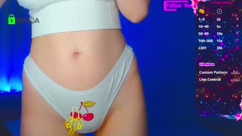 Emely online show from October 17, 4:59 am