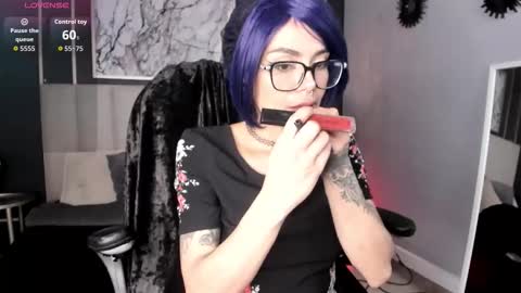 Esmeralda online show from November 14, 1:32 pm