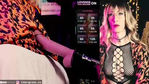 Emery Lune online show from February 5, 5:34 am